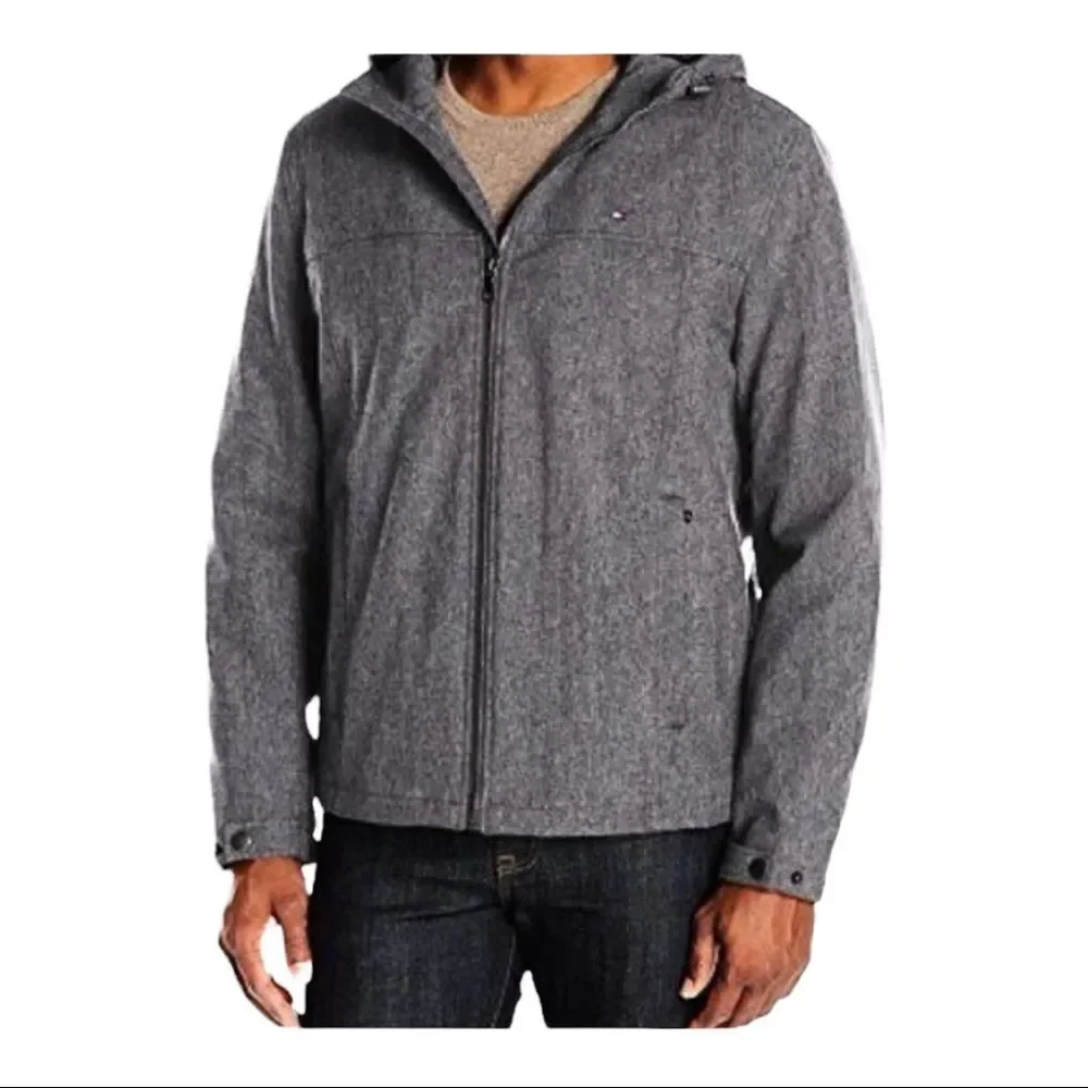 Tommy Hilfiger mens Soft Shell Sherpa Lined Performance Grey XL EUC